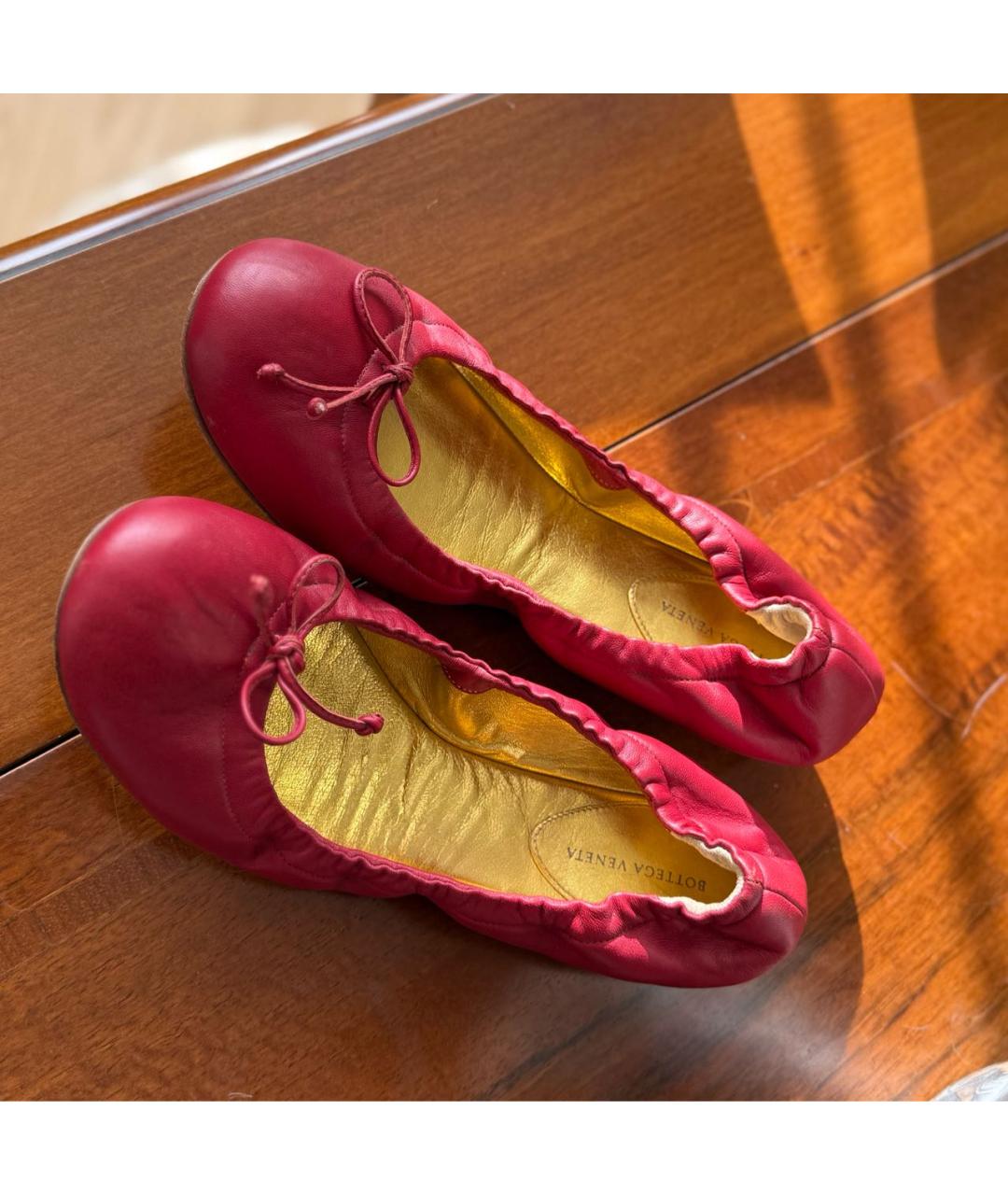 BOTTEGA VENETA Красные кожаные балетки, фото 8