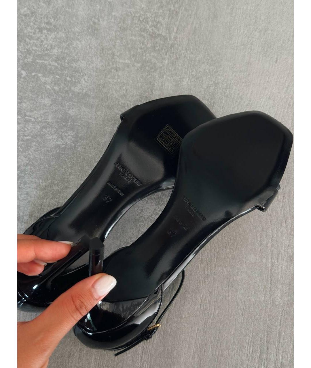 SAINT LAURENT Черные босоножки из лакированной кожи, фото 4