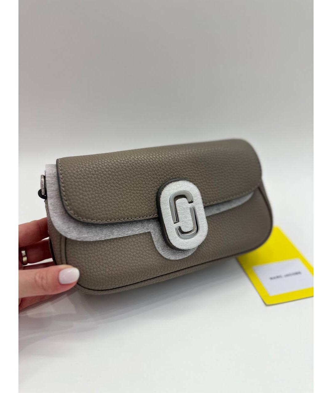 MARC JACOBS Серая кожаная сумка через плечо, фото 3