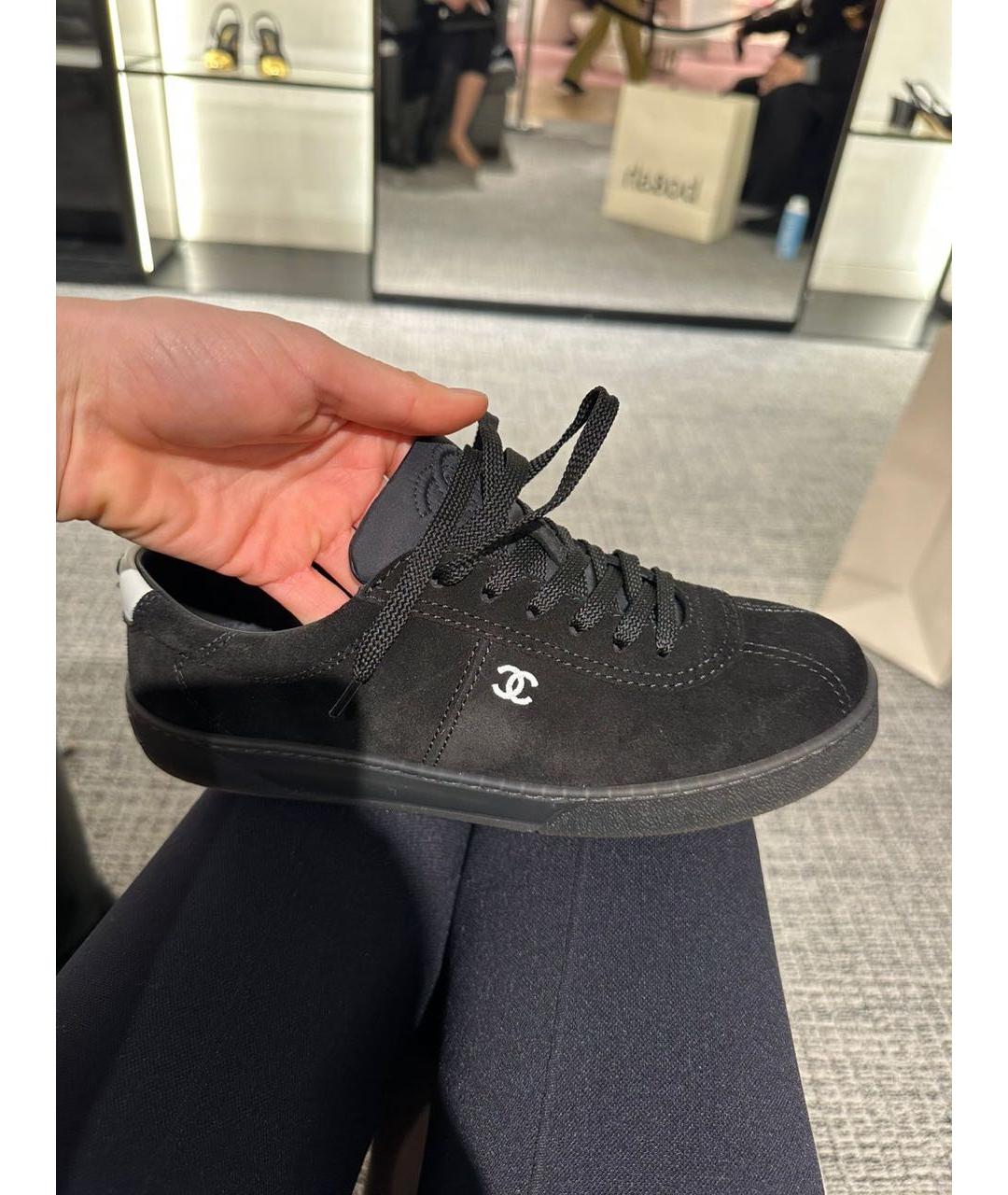 CHANEL Черные замшевые кеды, фото 3