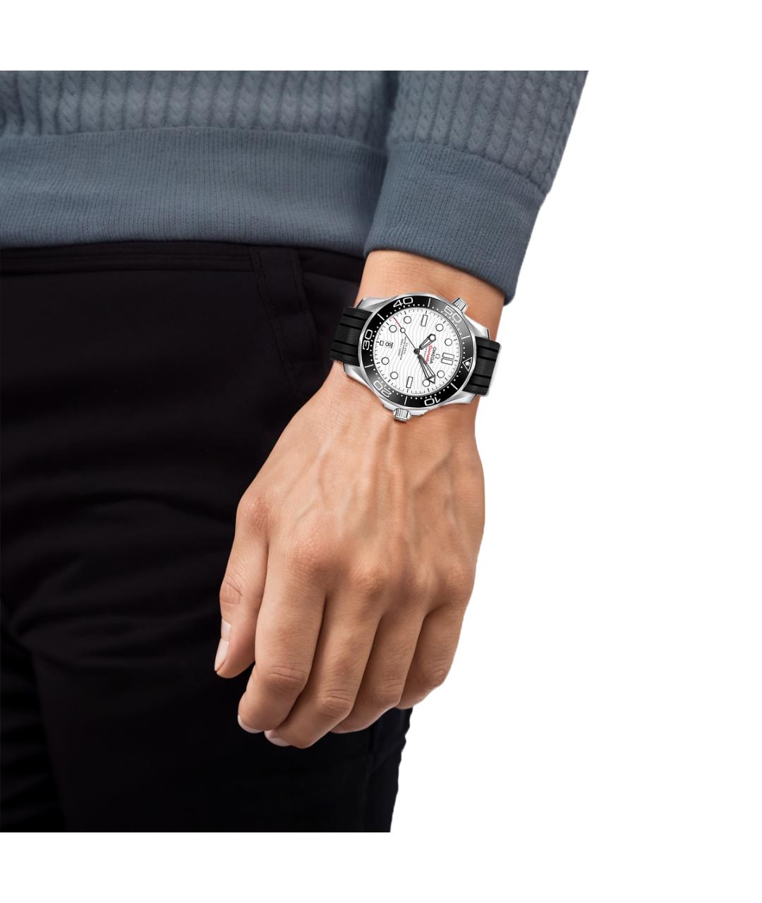 OMEGA Черные металлические часы, фото 3