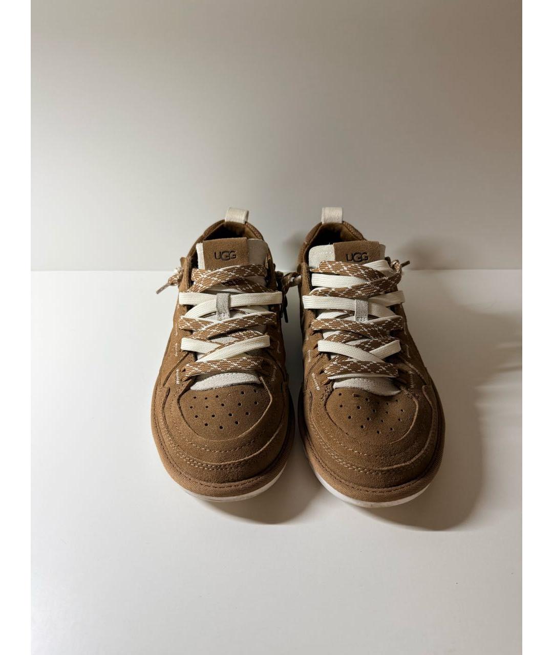 UGG AUSTRALIA Коричневые замшевые низкие кроссовки / кеды, фото 5