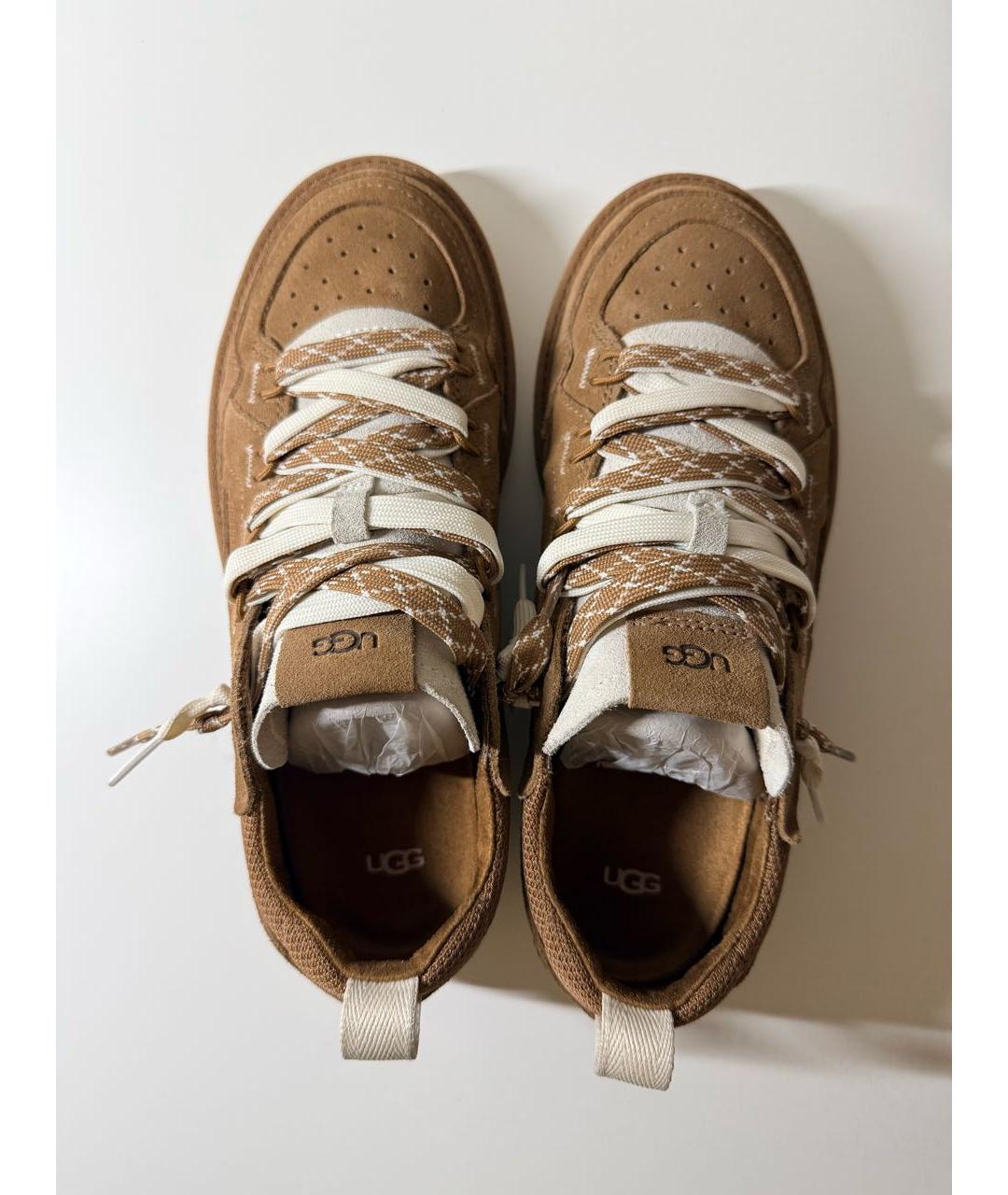 UGG AUSTRALIA Коричневые замшевые низкие кроссовки / кеды, фото 2