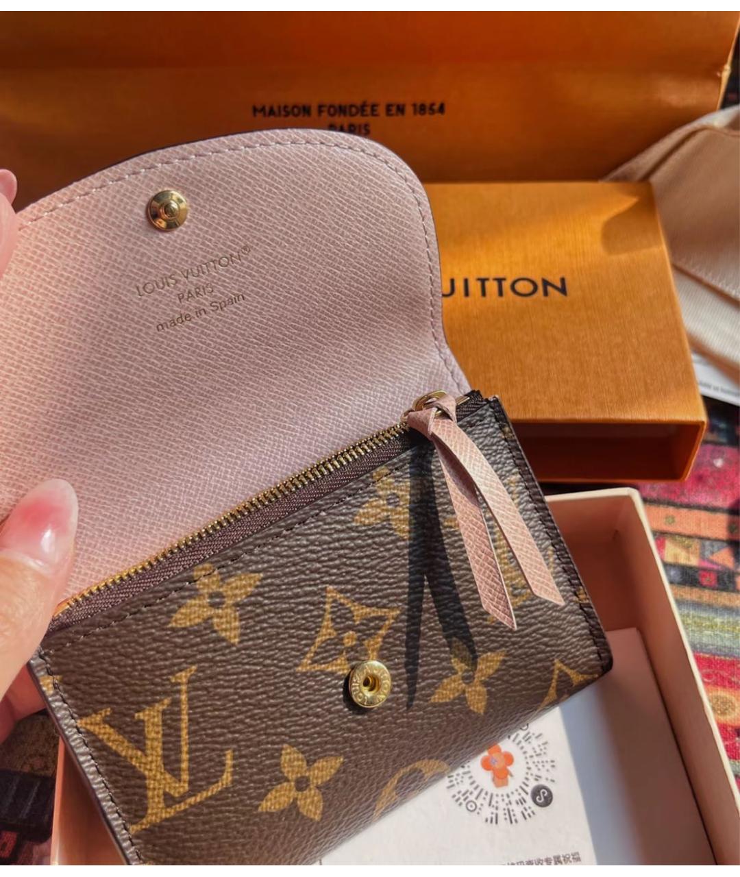 LOUIS VUITTON Коричневый кожаный кошелек, фото 4