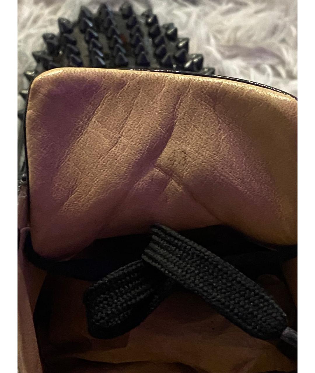 CHRISTIAN LOUBOUTIN Черные высокие кроссовки / кеды из лакированной кожи, фото 6