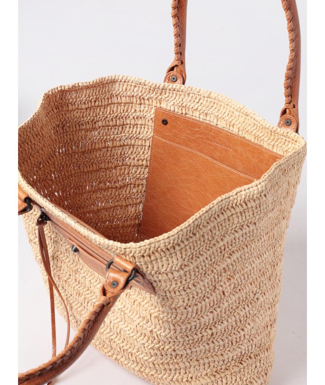 BALENCIAGA Бежевая пелетеная сумка тоут, фото 4