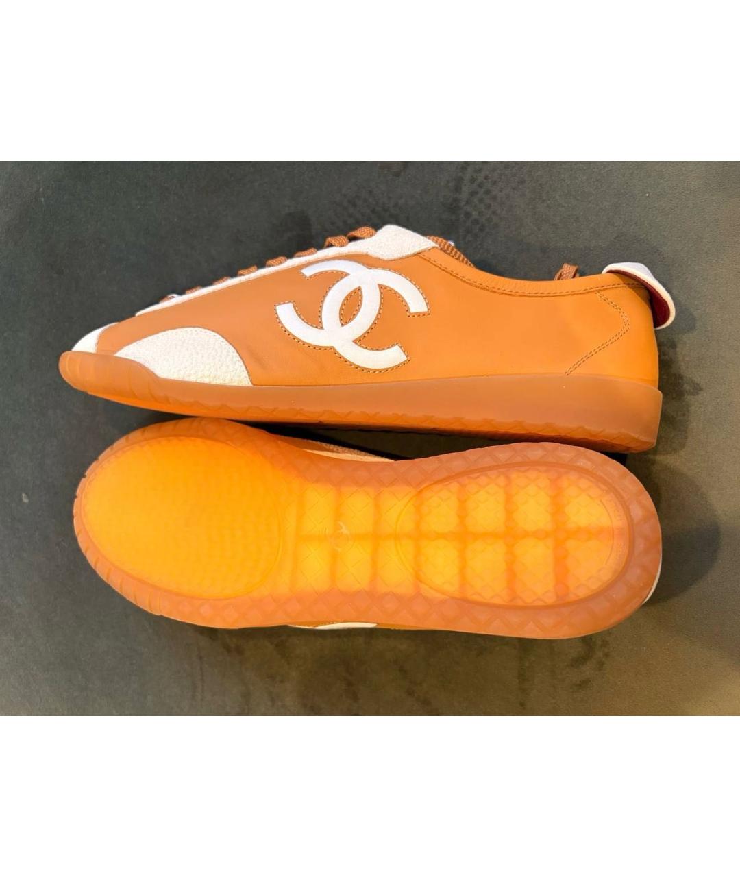 CHANEL Горчичные кожаные кеды, фото 4