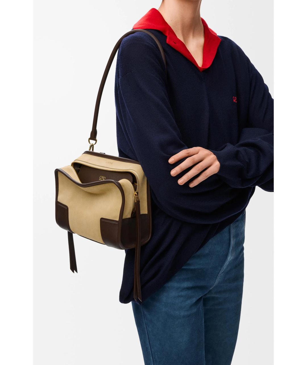 LOEWE Бежевая замшевая сумка тоут, фото 4