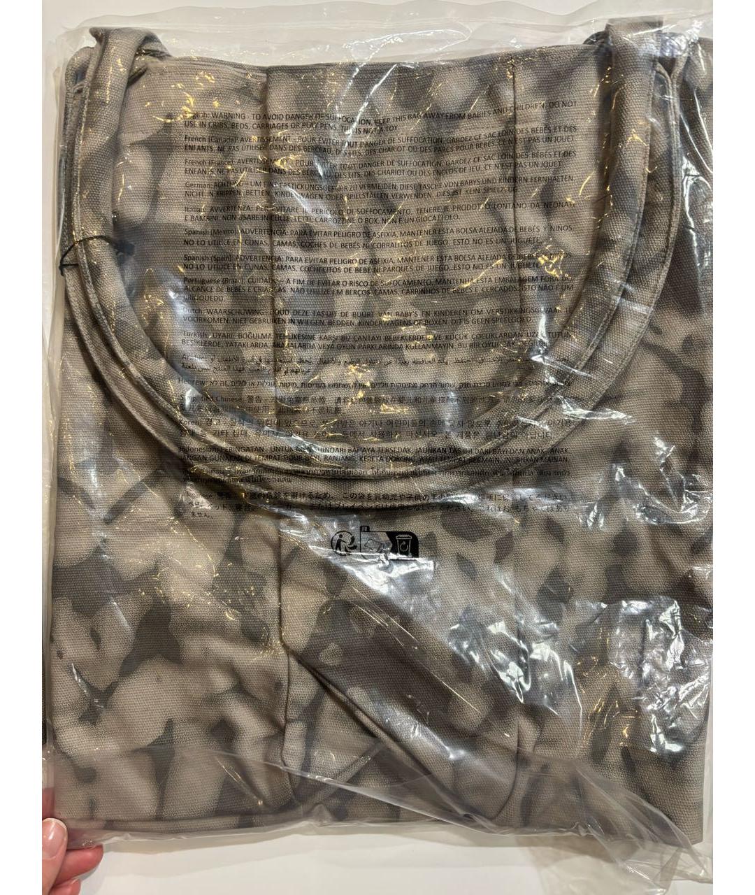 ALO YOGA Серая тканевая дорожная/спортивная сумка, фото 4