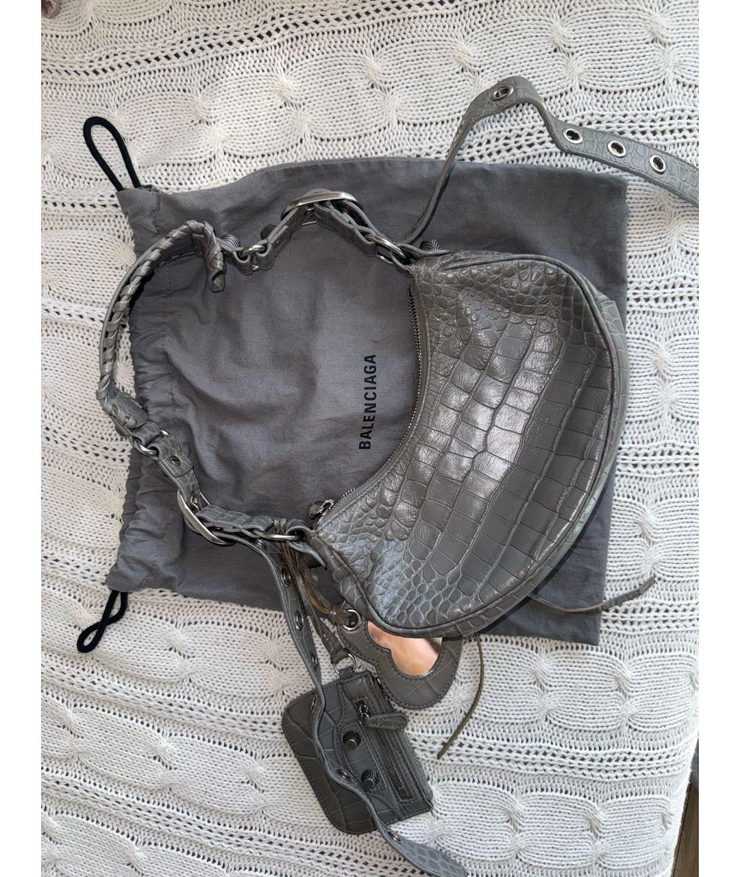 BALENCIAGA Серая кожаная сумка через плечо, фото 3