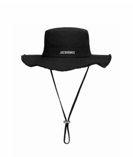 JACQUEMUS Панама