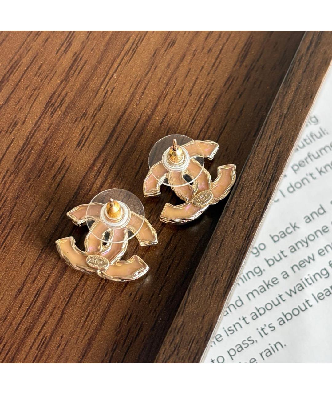 CHANEL Золотые металлические серьги, фото 3