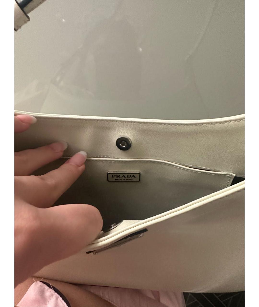 PRADA Белая кожаная сумка с короткими ручками, фото 4