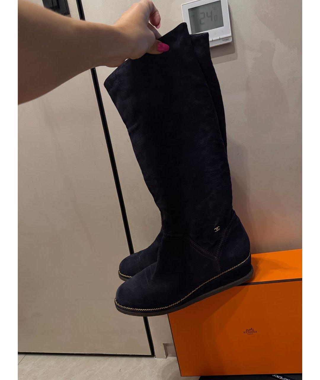 CHANEL Синие замшевые сапоги, фото 6