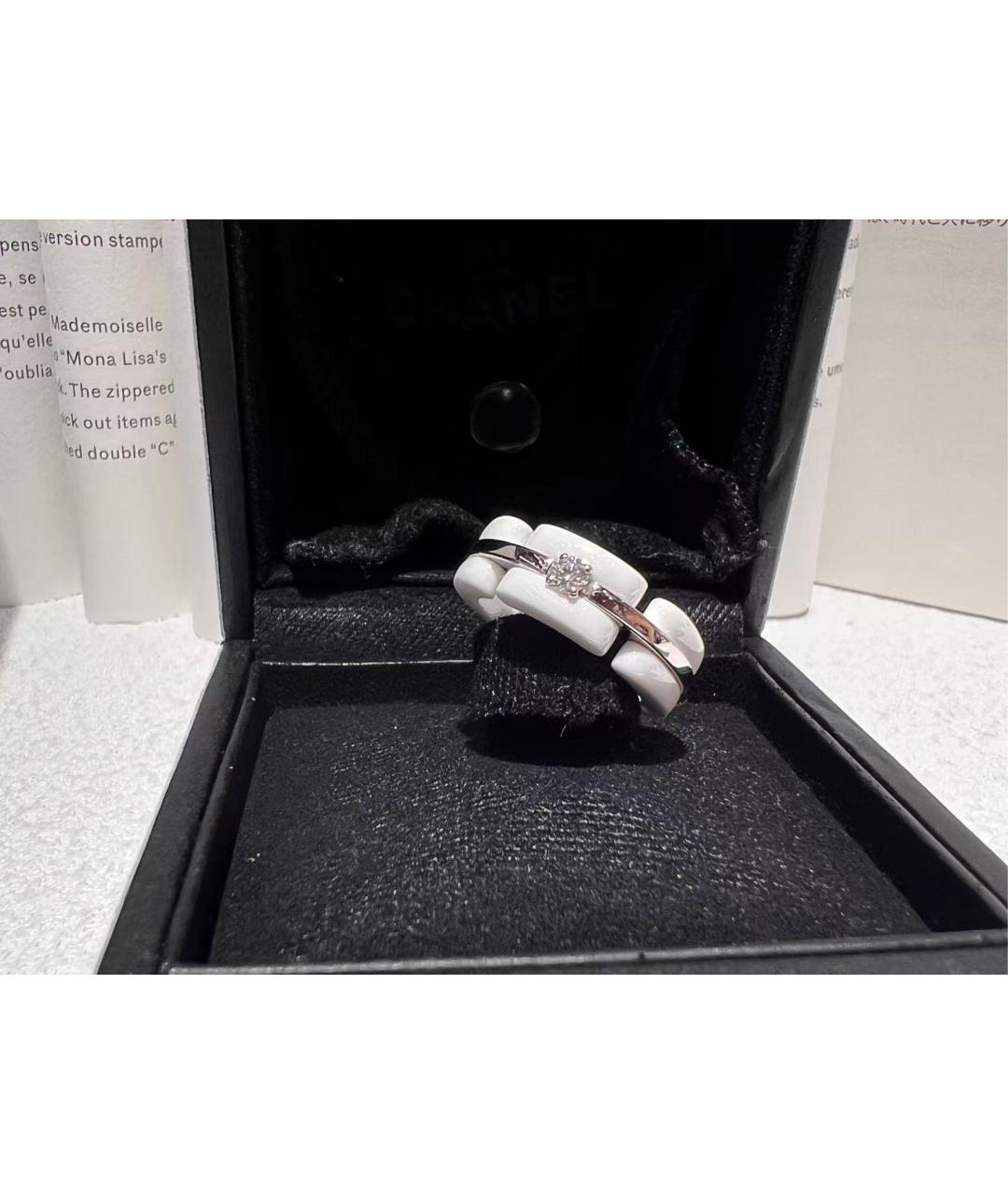 CHANEL Белое керамическое кольцо, фото 2