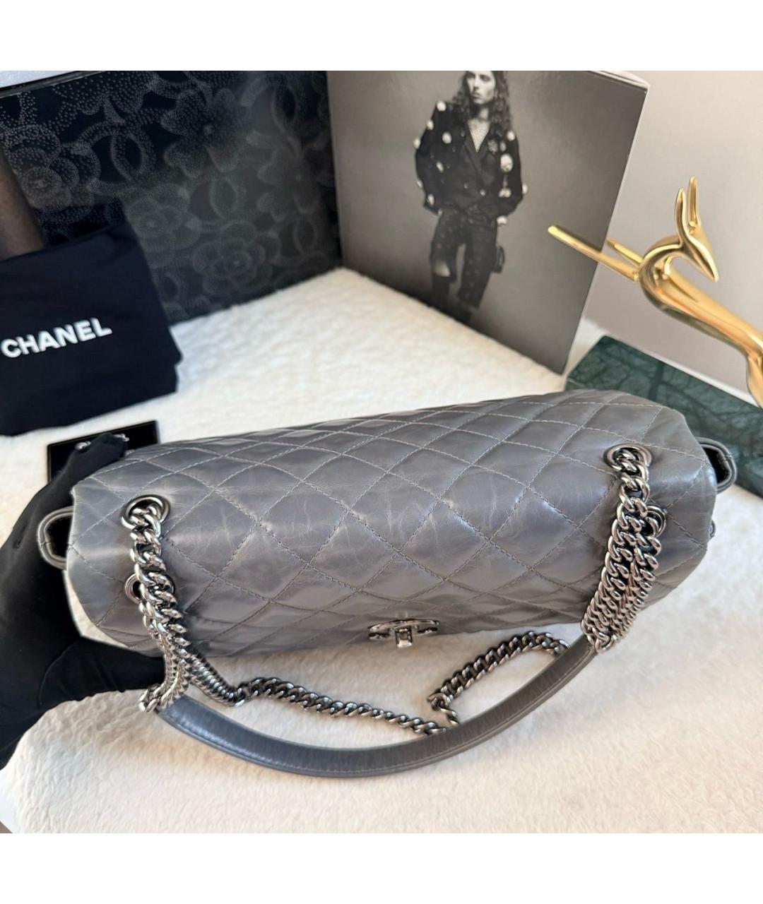 CHANEL Серая кожаная сумка через плечо, фото 5