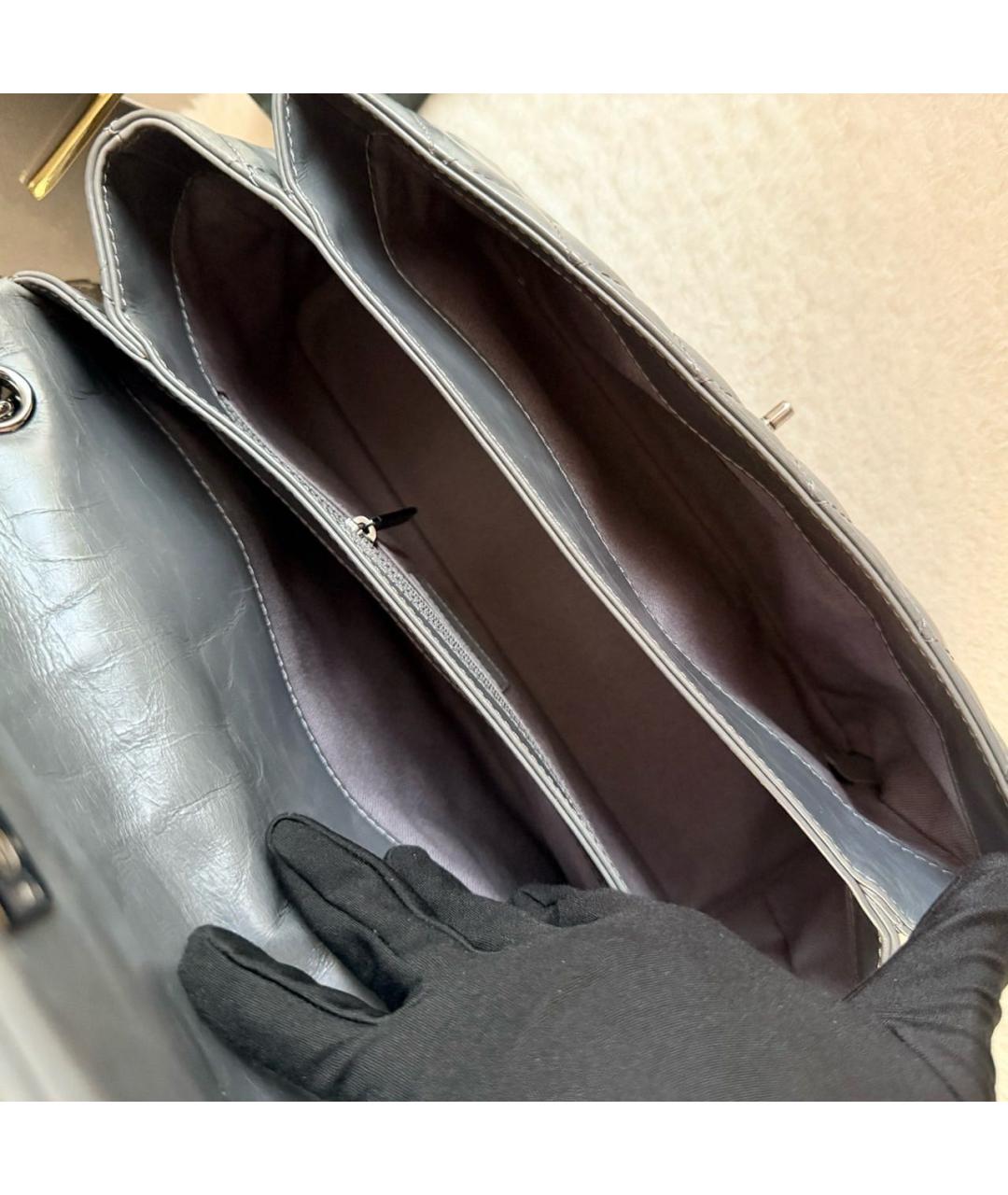 CHANEL Серая кожаная сумка через плечо, фото 6