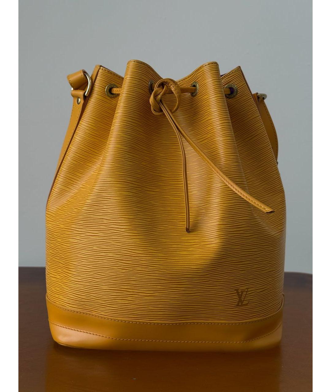 LOUIS VUITTON Желтая кожаная сумка через плечо, фото 9