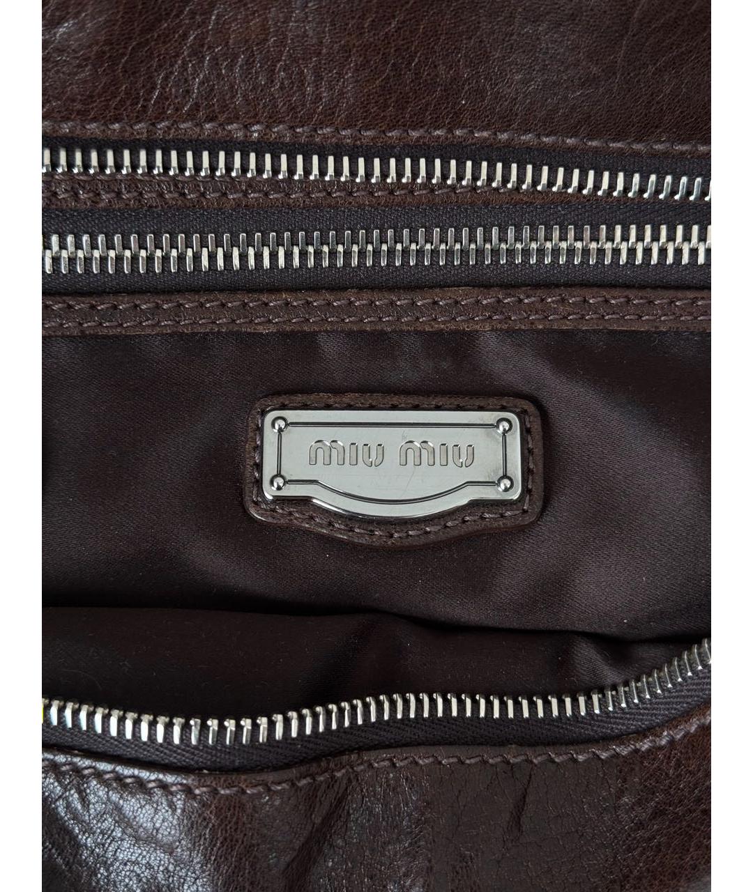 MIU MIU Коричневая кожаная сумка через плечо, фото 4