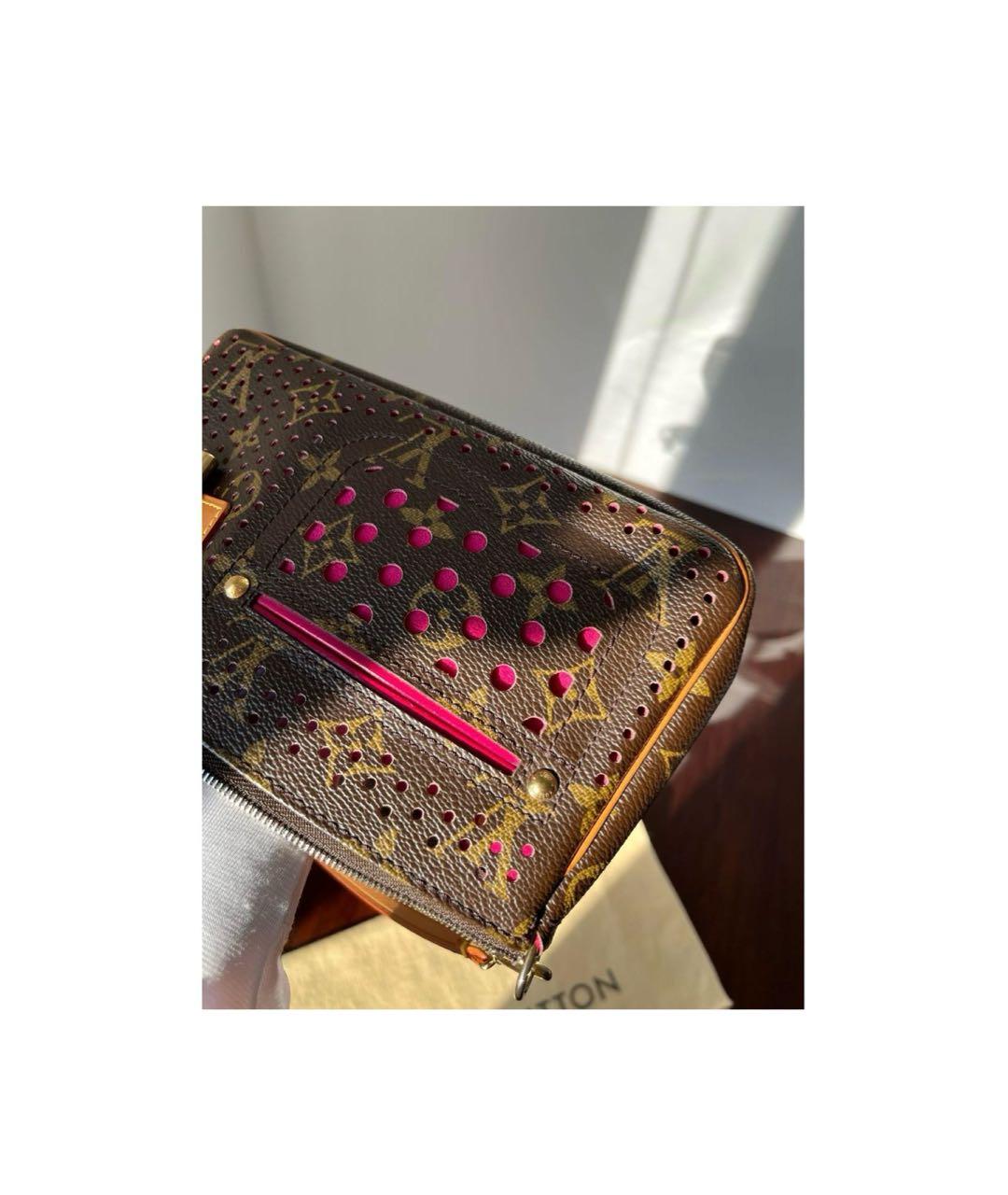 LOUIS VUITTON Коричневая кожаная сумка с короткими ручками, фото 6