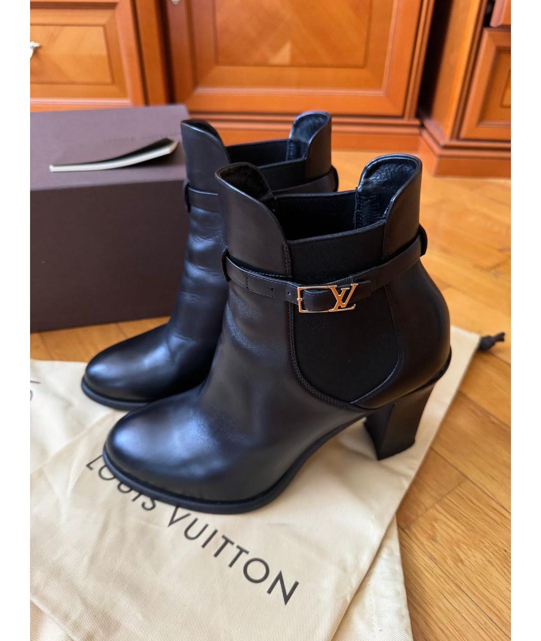 LOUIS VUITTON Черные кожаные ботильоны, фото 2