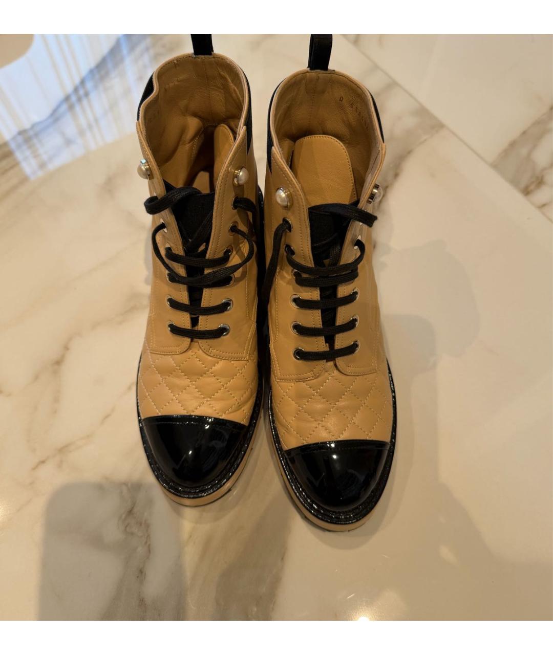 CHANEL Бежевые кожаные ботинки, фото 7