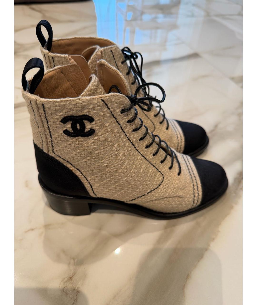 CHANEL Бежевые текстильные ботинки, фото 3