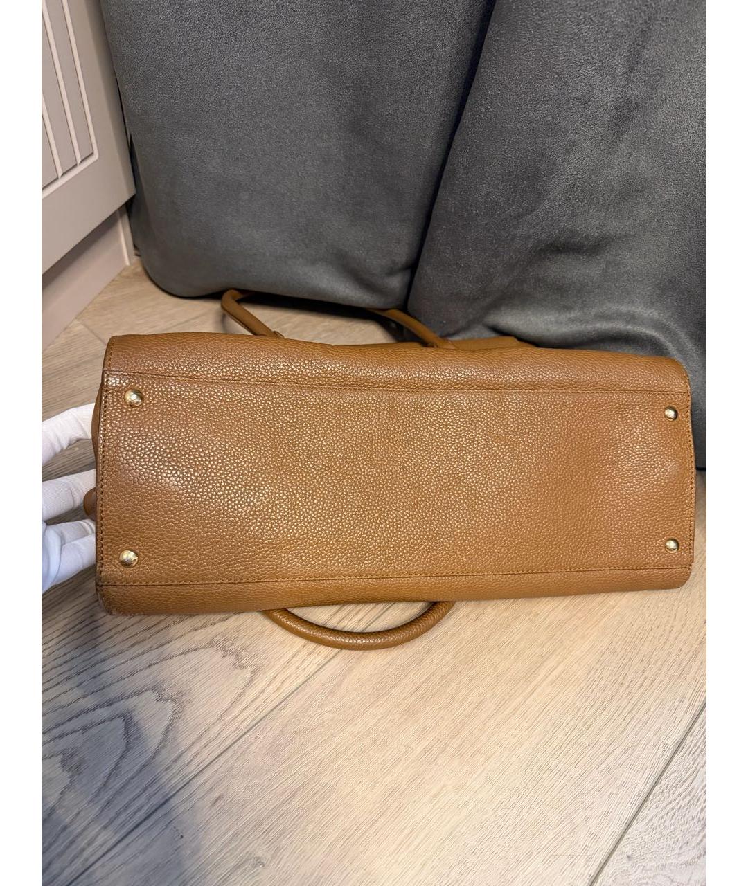 FERRAGAMO Горчичная кожаная сумка с короткими ручками, фото 5