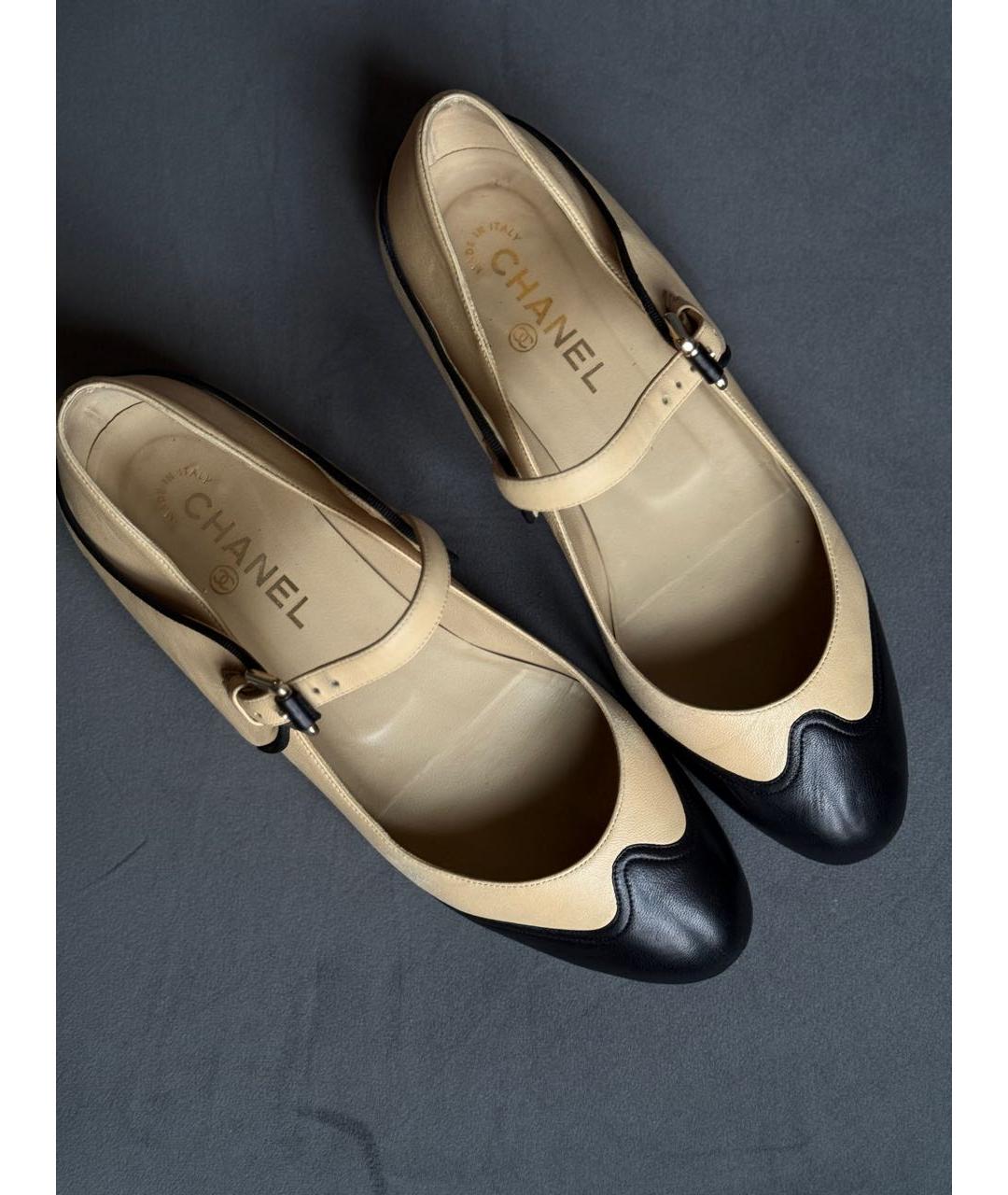 CHANEL Бежевые кожаные балетки, фото 2