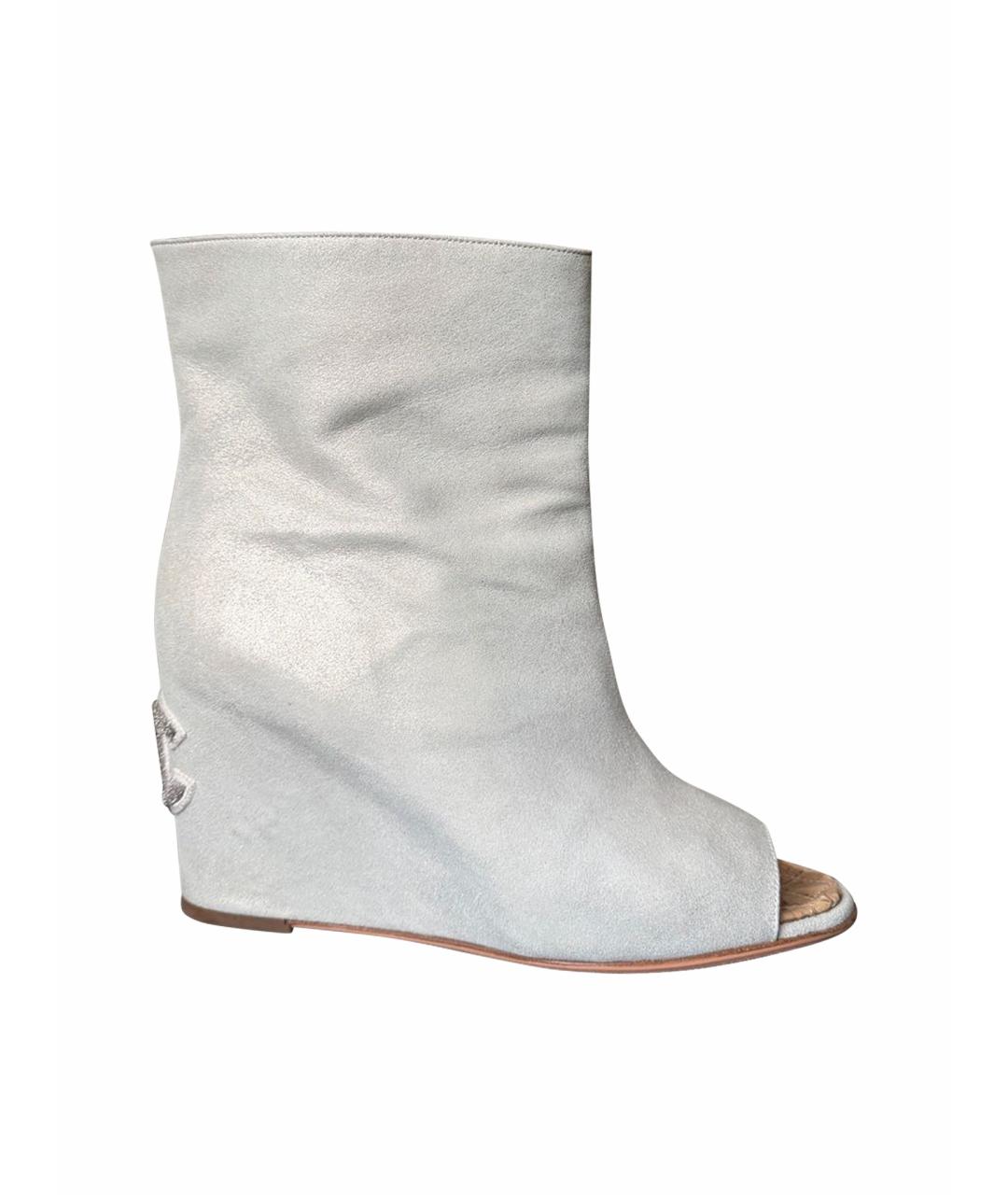 CHANEL Серые нубуковые ботильоны, фото 1