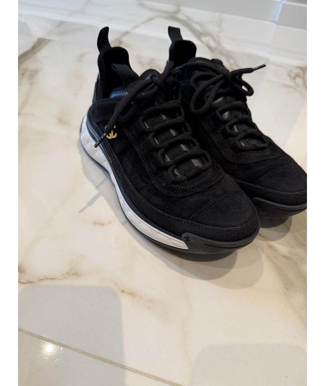 CHANEL Черные кожаные кроссовки, фото 4