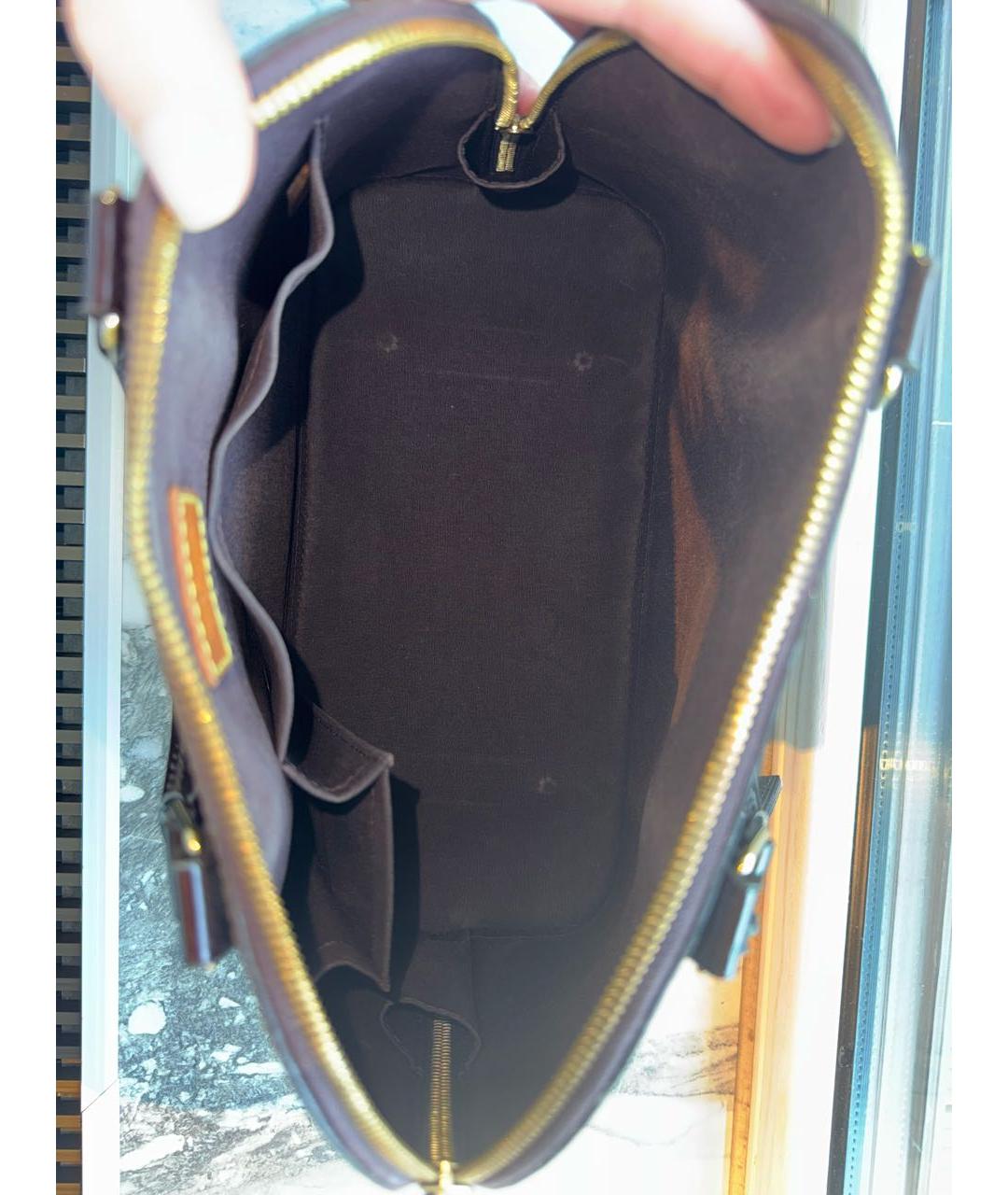 LOUIS VUITTON Бордовая сумка с короткими ручками из лакированной кожи, фото 6