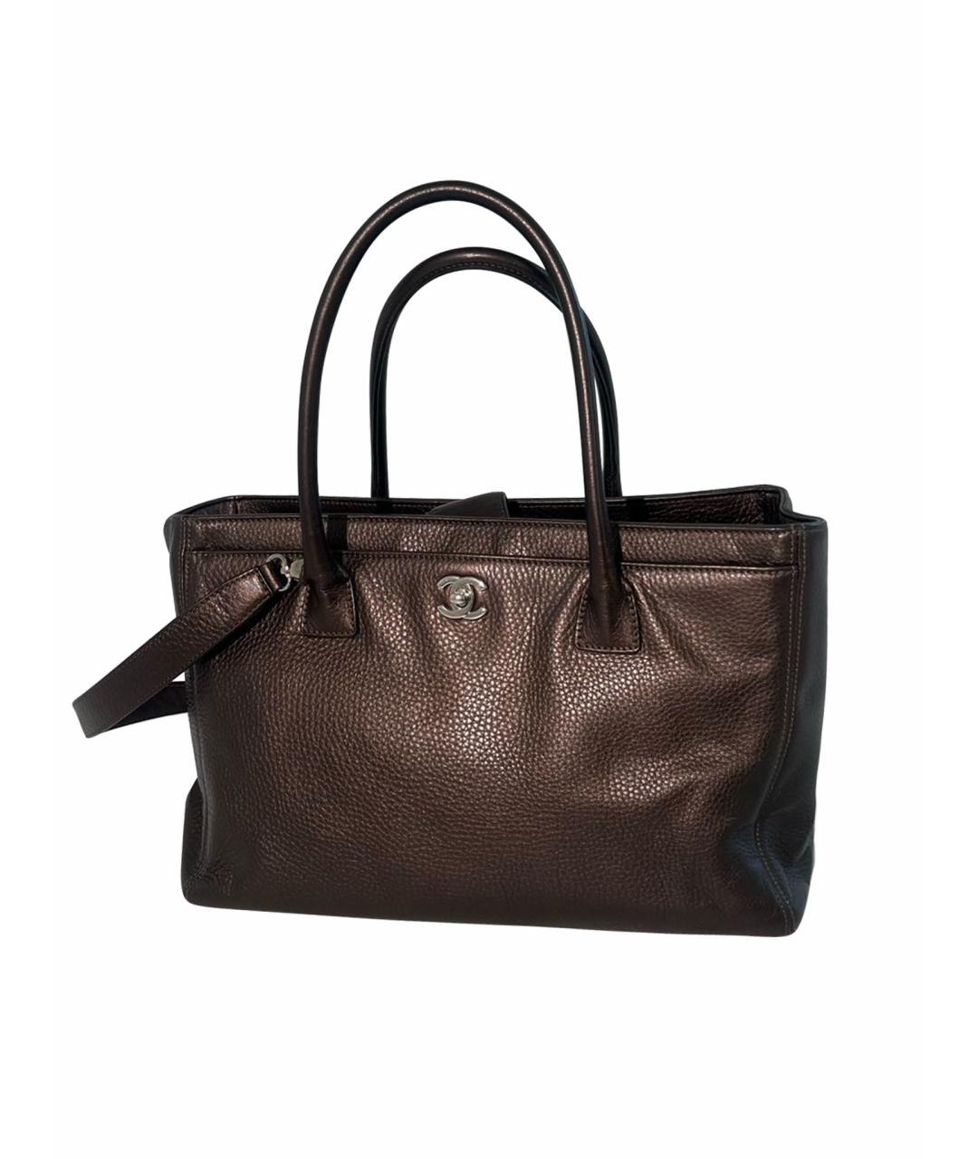 CHANEL Коричневая кожаная сумка тоут, фото 1