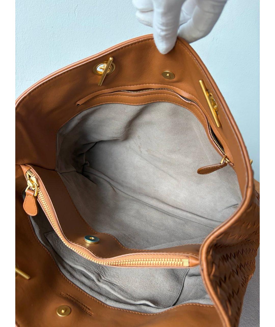 BOTTEGA VENETA Коричневая кожаная сумка тоут, фото 7