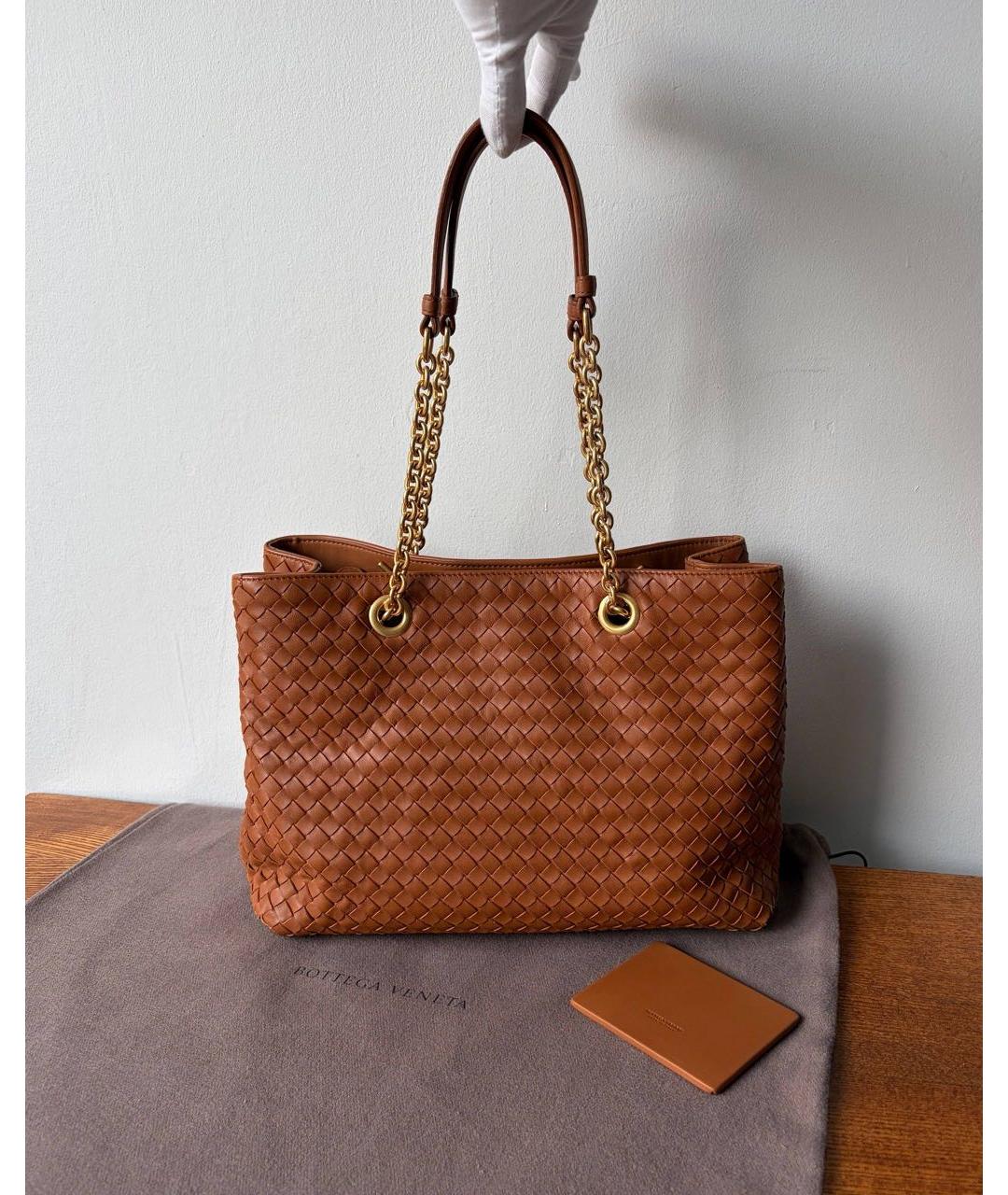 BOTTEGA VENETA Коричневая кожаная сумка тоут, фото 9