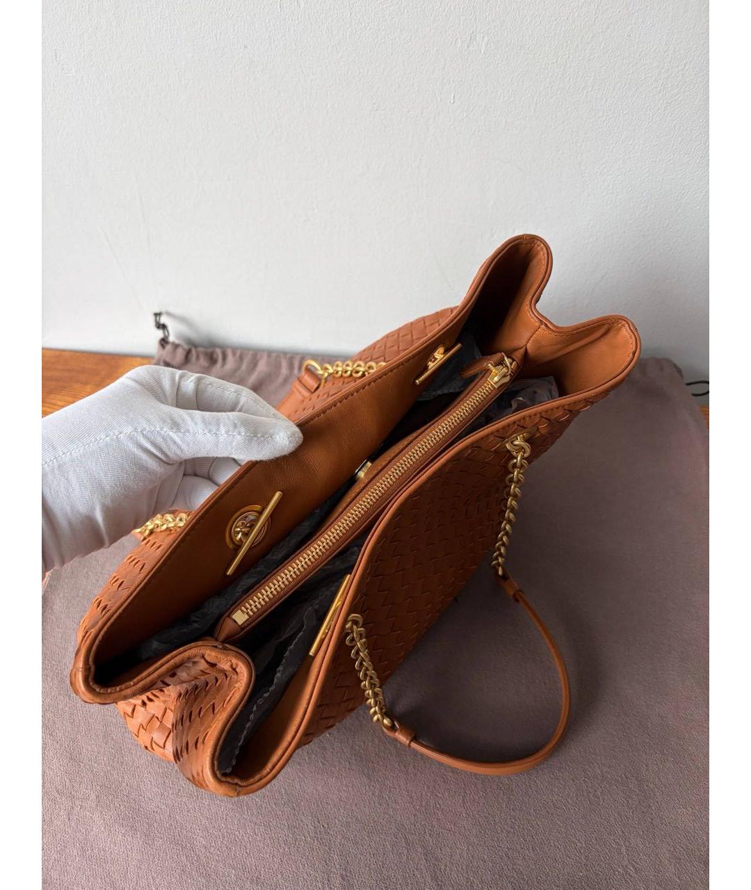 BOTTEGA VENETA Коричневая кожаная сумка тоут, фото 8