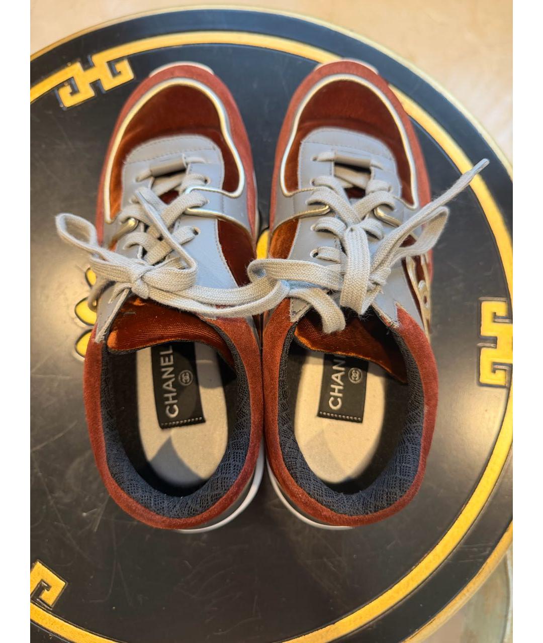 CHANEL Бордовые бархатные кроссовки, фото 3