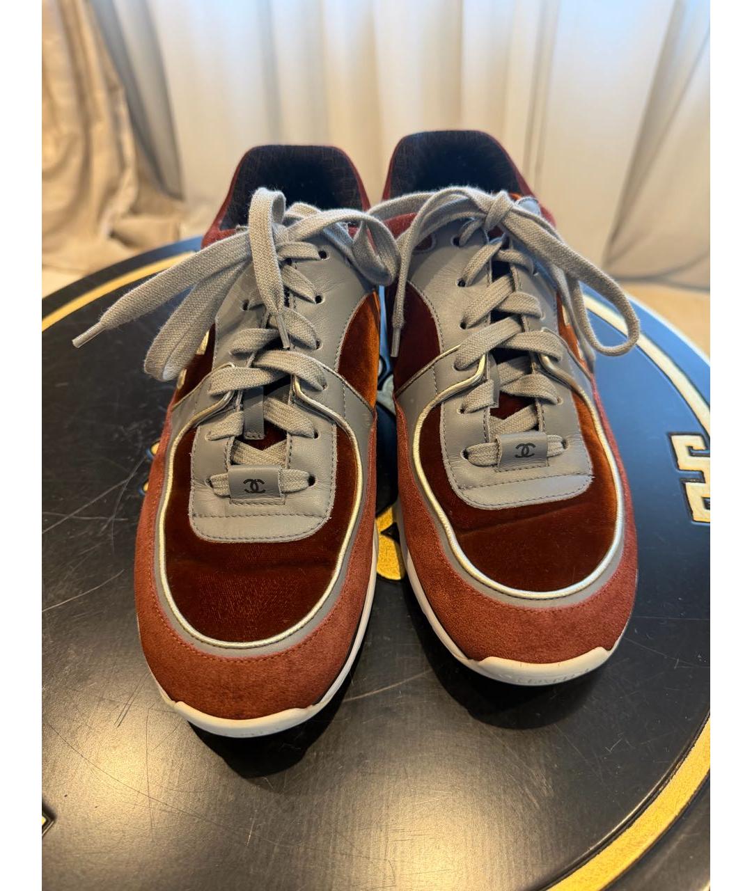 CHANEL Бордовые бархатные кроссовки, фото 5