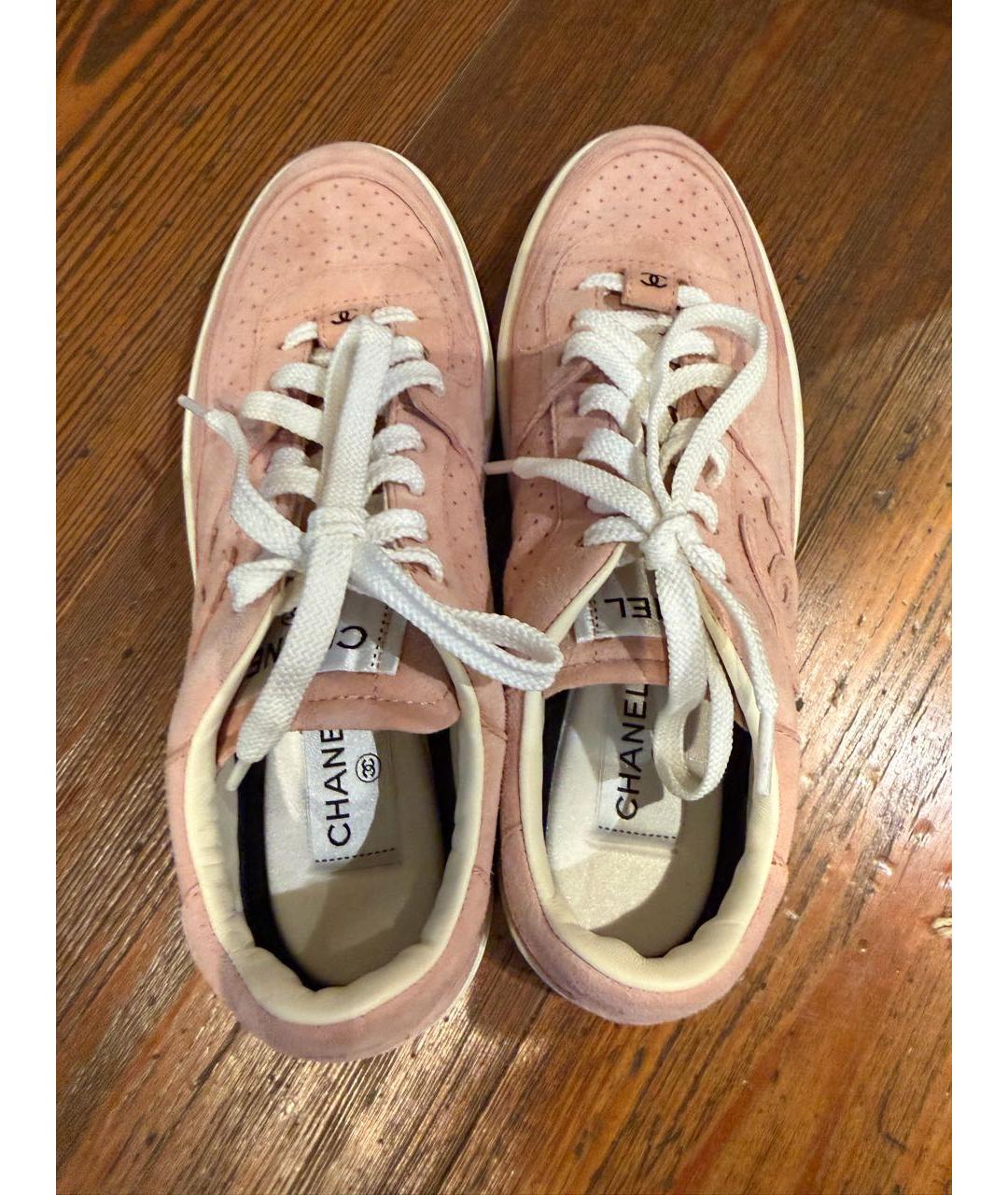 CHANEL Розовые замшевые кеды, фото 3