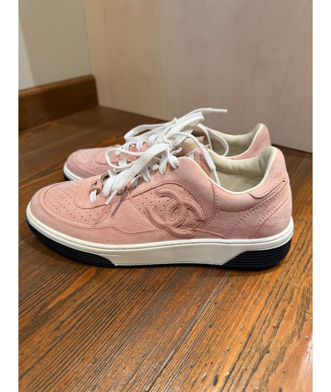 CHANEL Розовые замшевые кеды, фото 9