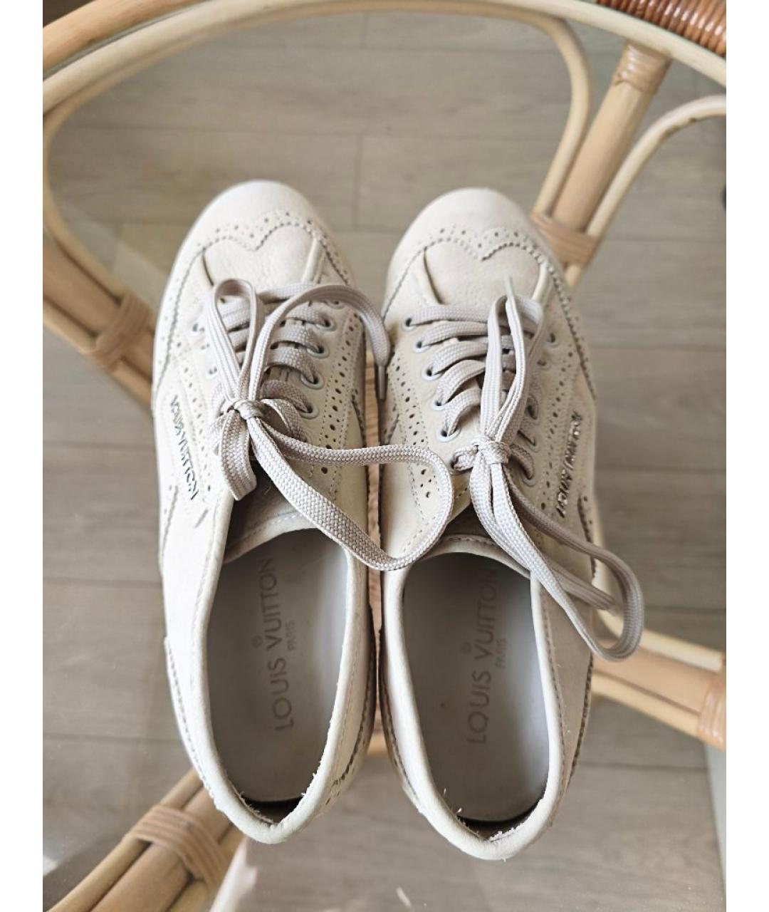 LOUIS VUITTON Бежевые кожаные кроссовки, фото 3