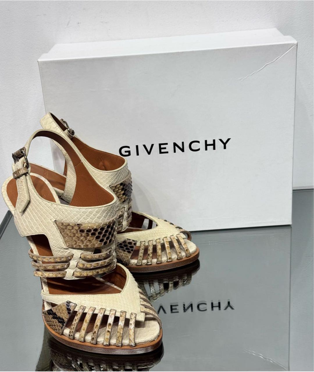 GIVENCHY Бежевые босоножки из экзотической кожи, фото 8