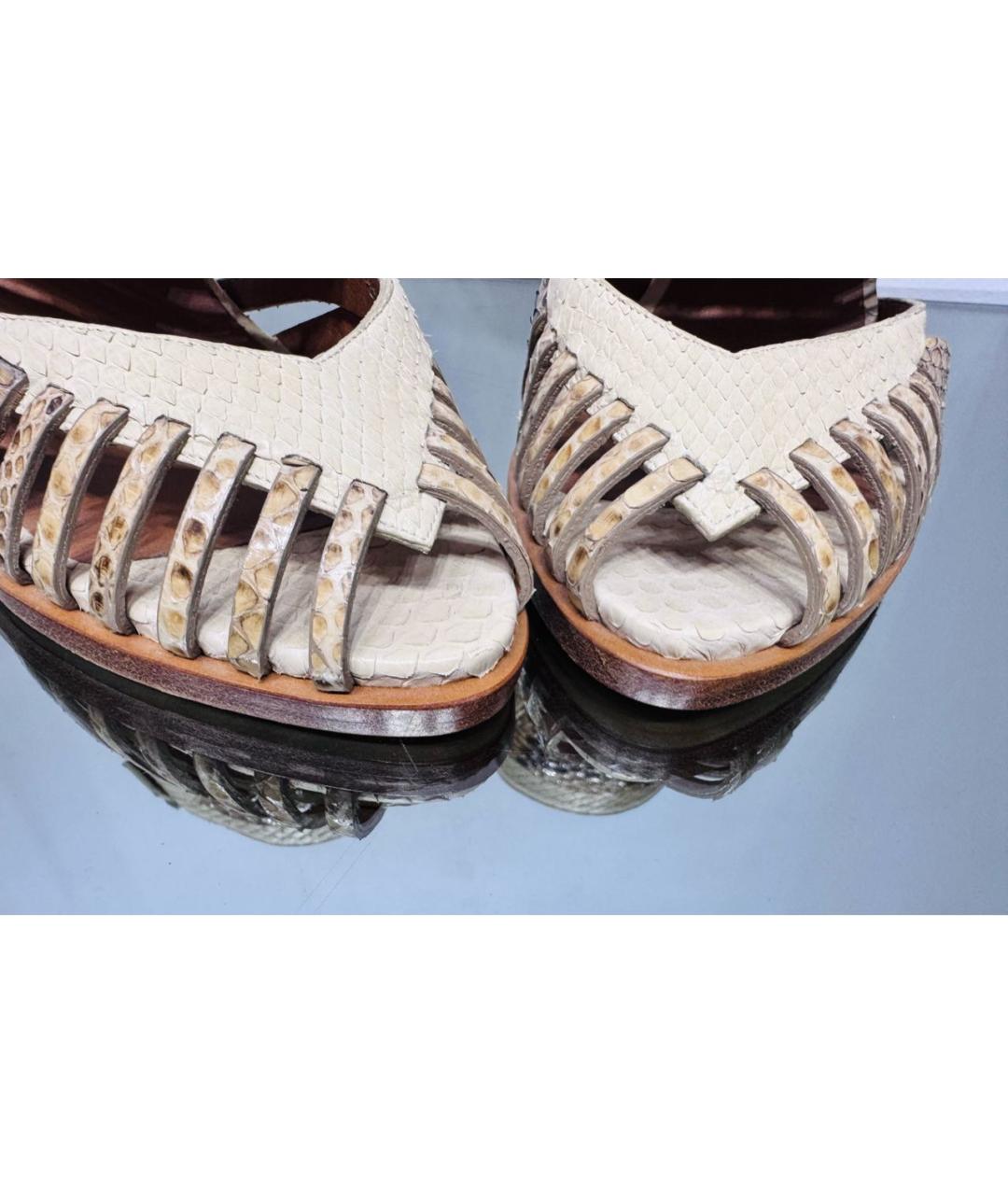GIVENCHY Бежевые босоножки из экзотической кожи, фото 3