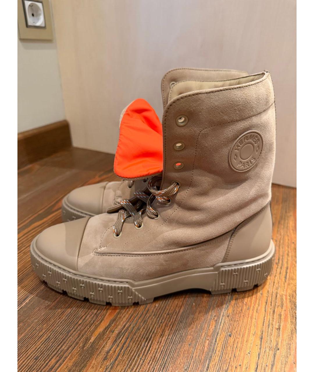 HERMES Бежевые замшевые ботинки, фото 3