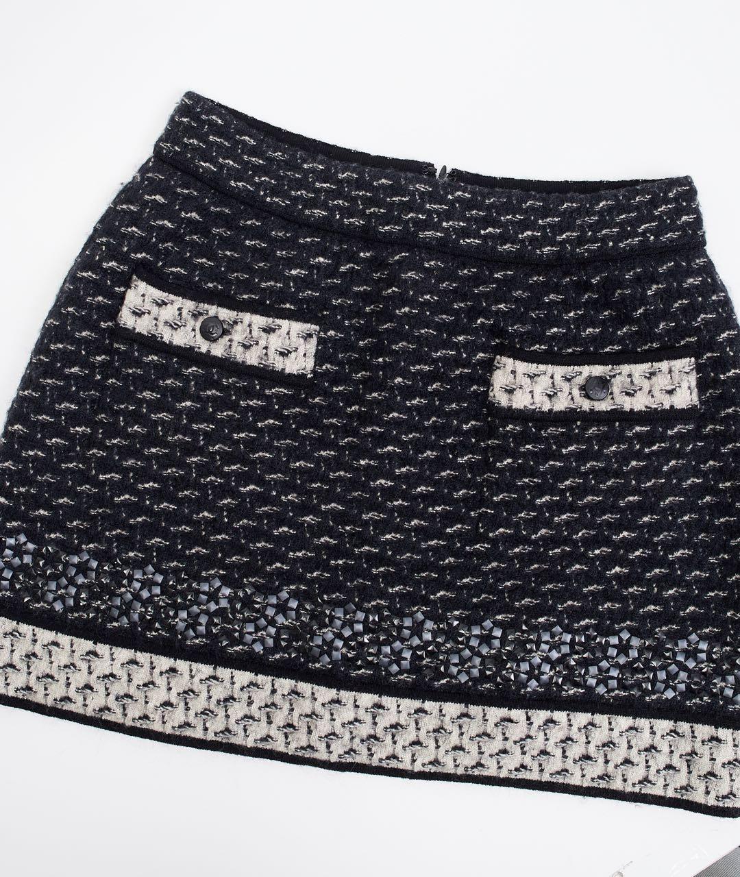 CHANEL Черный шерстяной костюм с юбками, фото 3