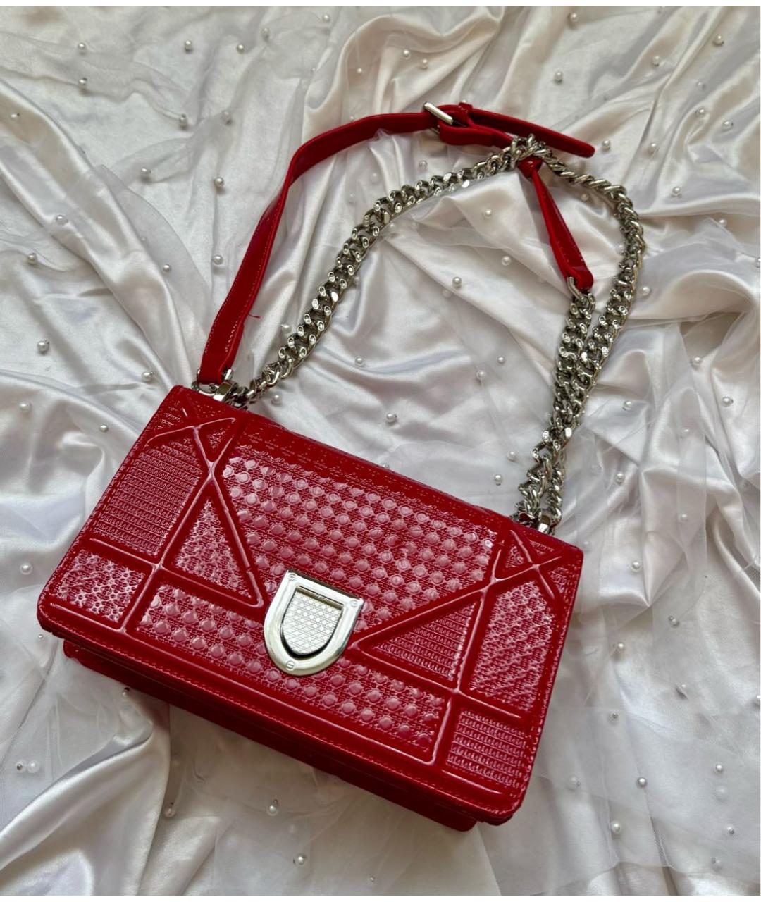 CHRISTIAN DIOR Красная сумка через плечо из лакированной кожи, фото 9