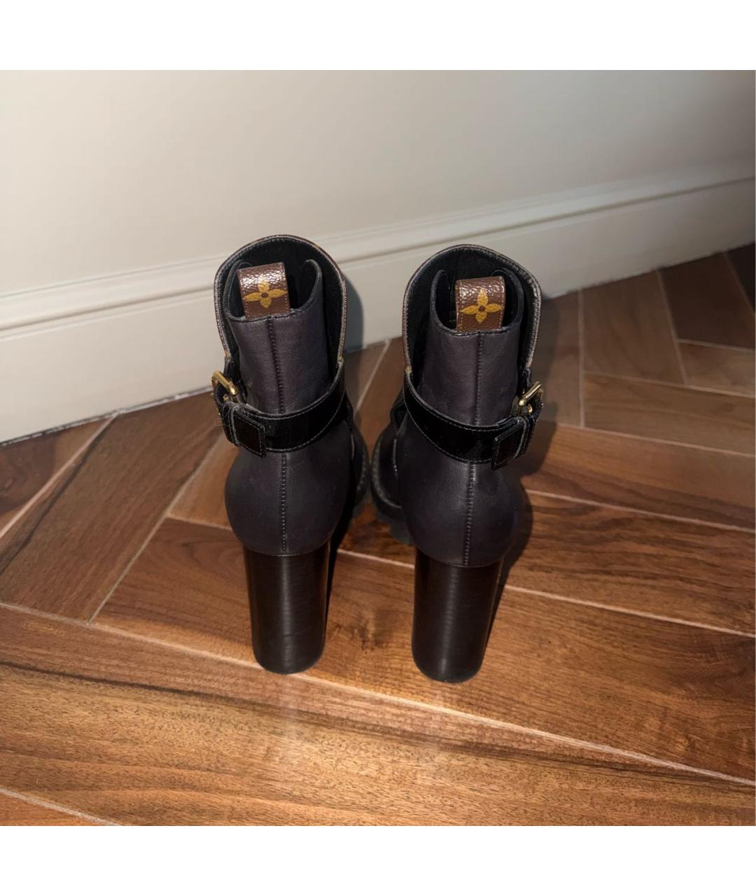 LOUIS VUITTON Черные кожаные сапоги, фото 4