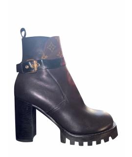 LOUIS VUITTON Сапоги