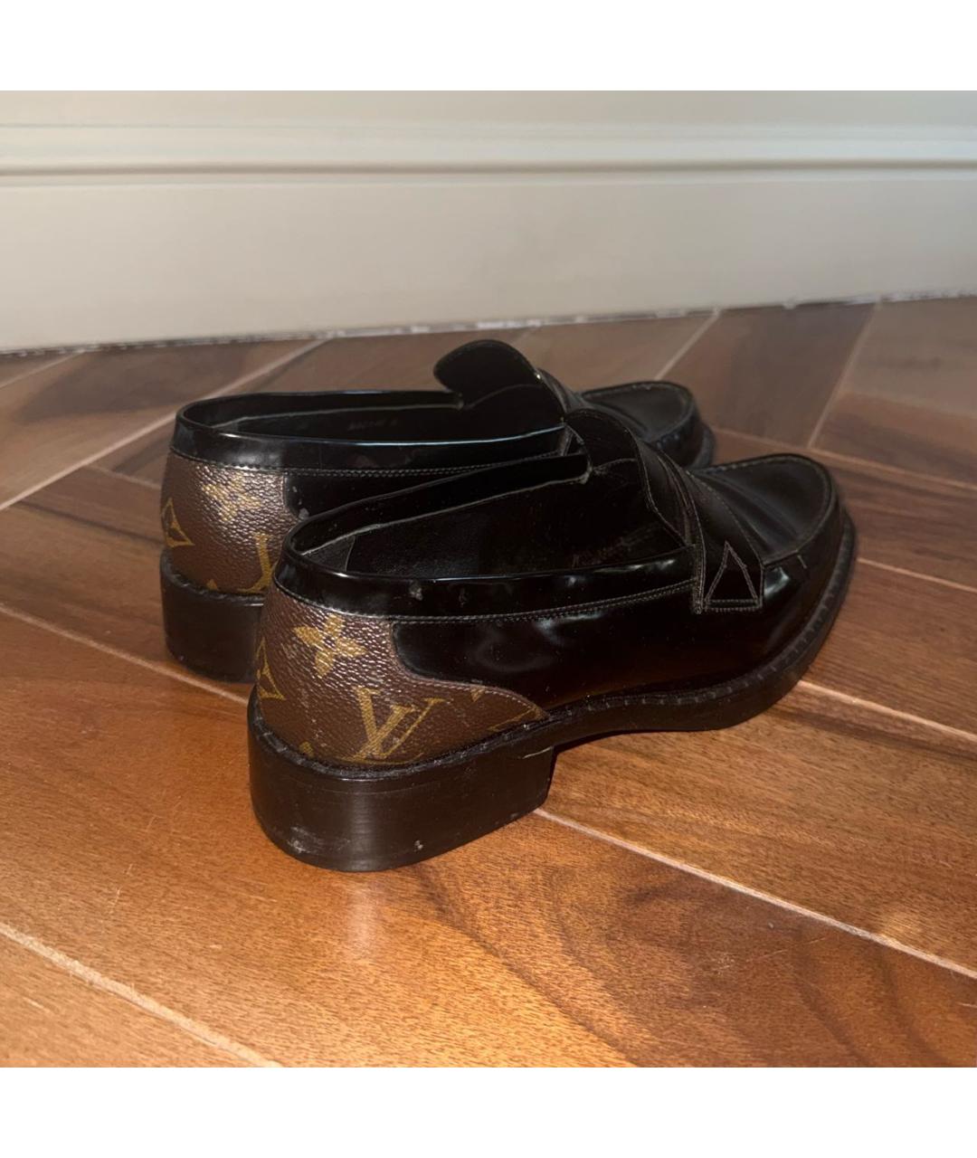 LOUIS VUITTON Черные кожаные лоферы, фото 6