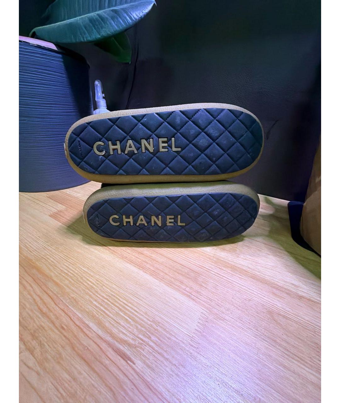 CHANEL Черные замшевые сапоги, фото 5